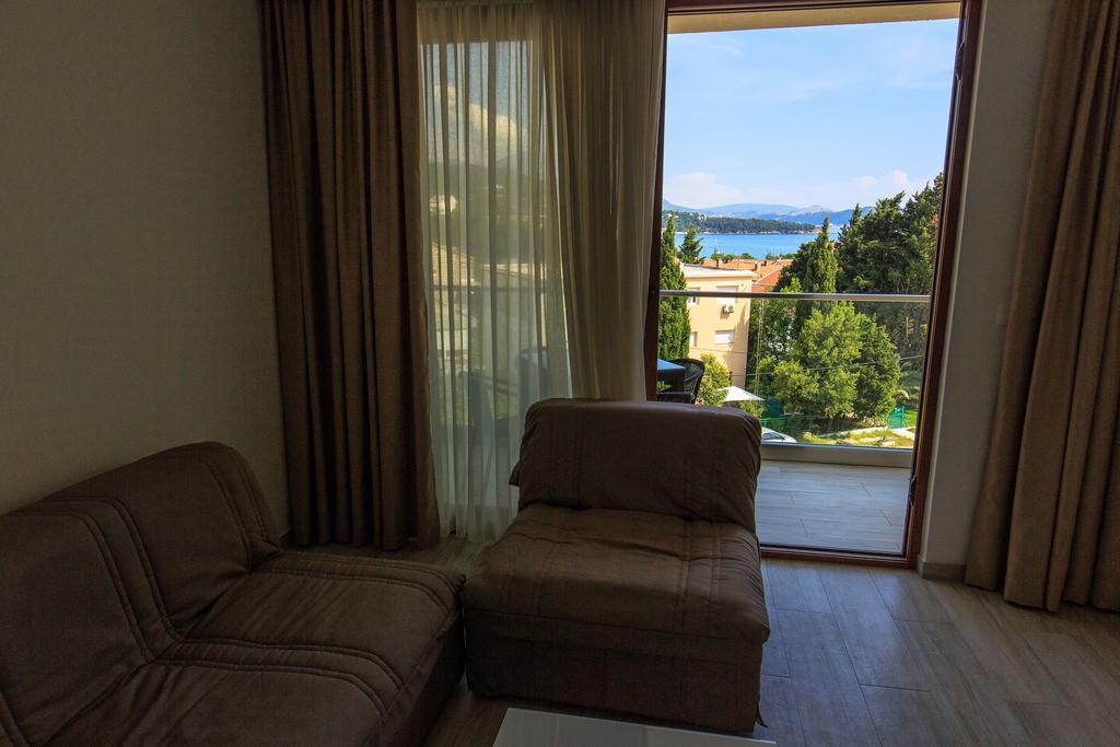 Apartments Matkovic Lux Sutomore Exterior photo