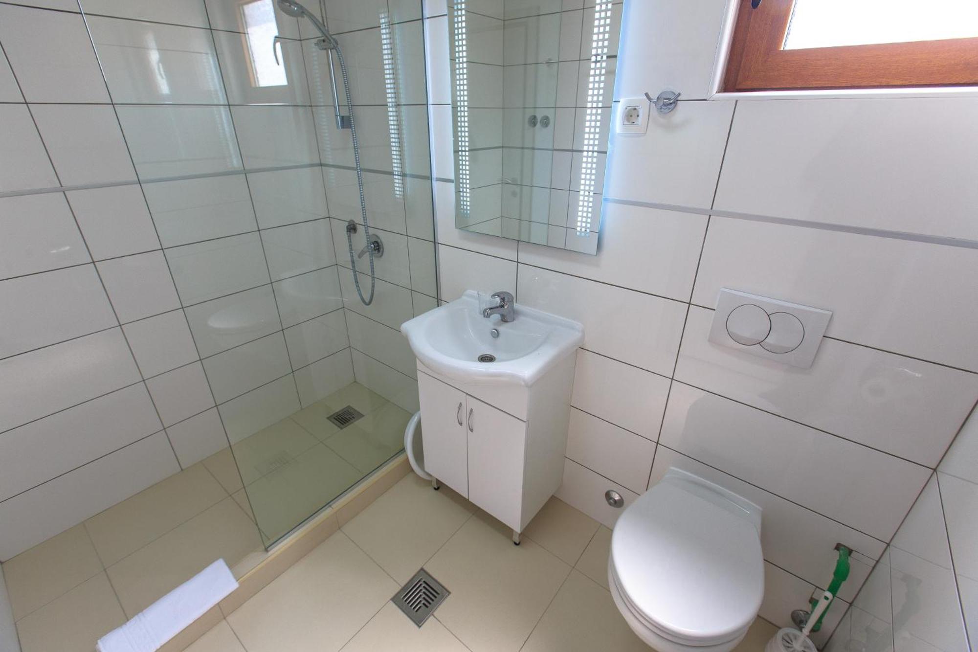Apartments Matkovic Lux Sutomore Exterior photo