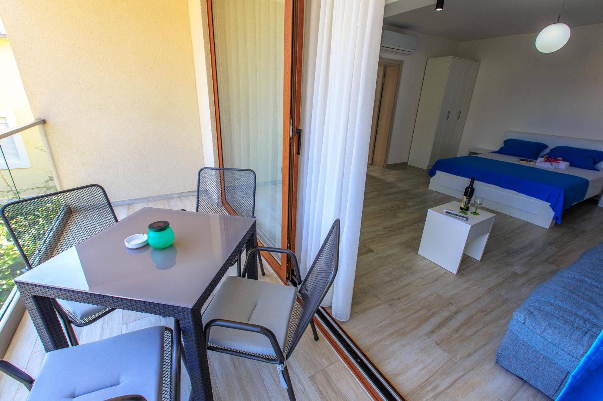 Apartments Matkovic Lux Sutomore Exterior photo