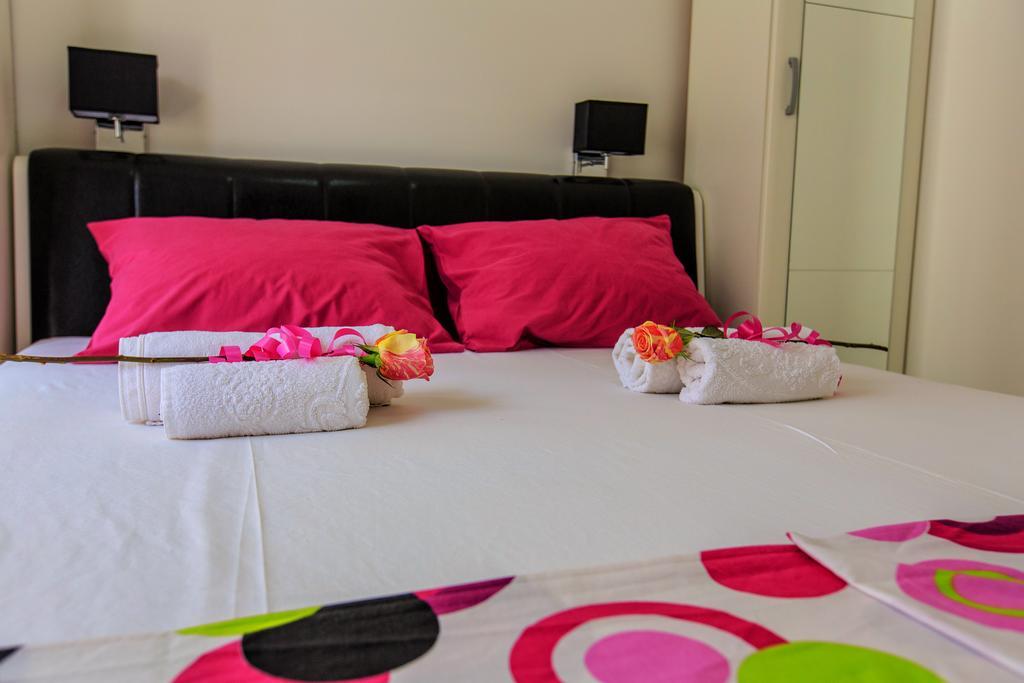 Apartments Matkovic Lux Sutomore Exterior photo