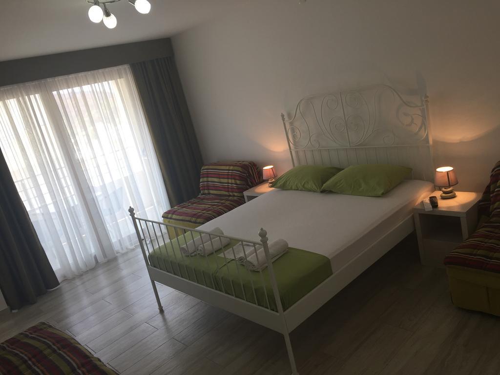 Apartments Matkovic Lux Sutomore Exterior photo